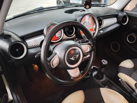 MINI COOPER 1.6 16V GASOLINA 2P AUTOMÁTICO